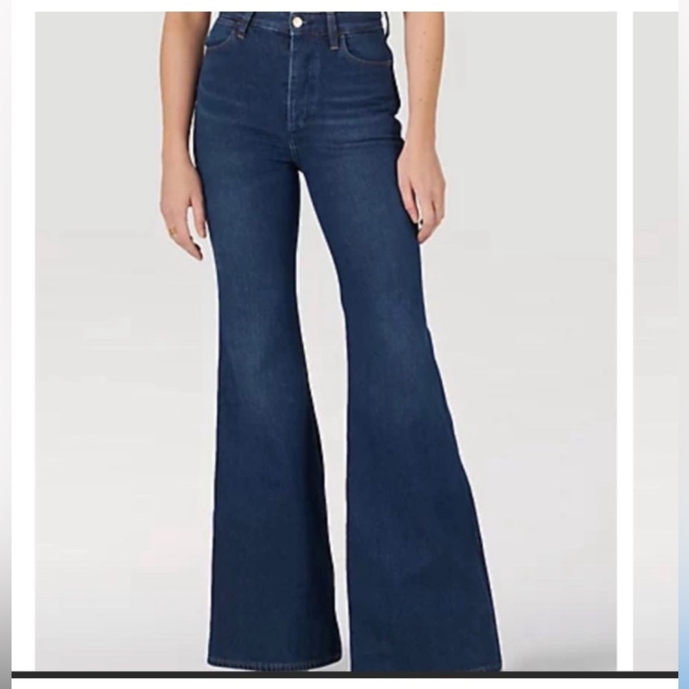Wrangler Wander Jeans 26 X 32 | Stylish Women's Denim